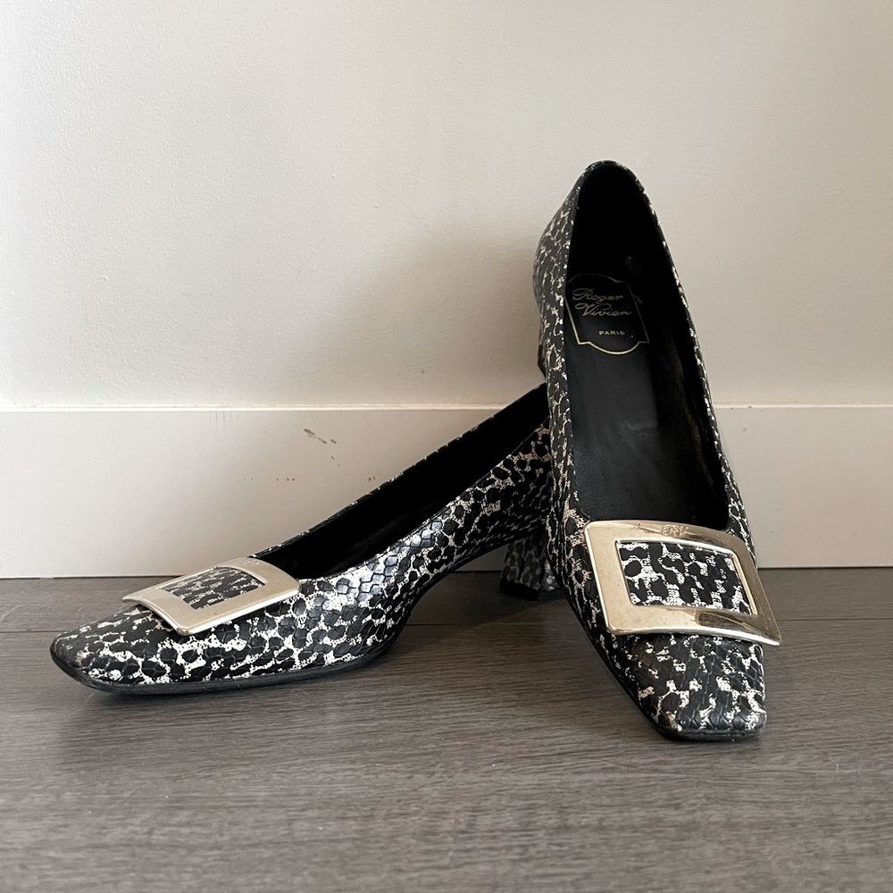 Roger Vivier Pump Shoes